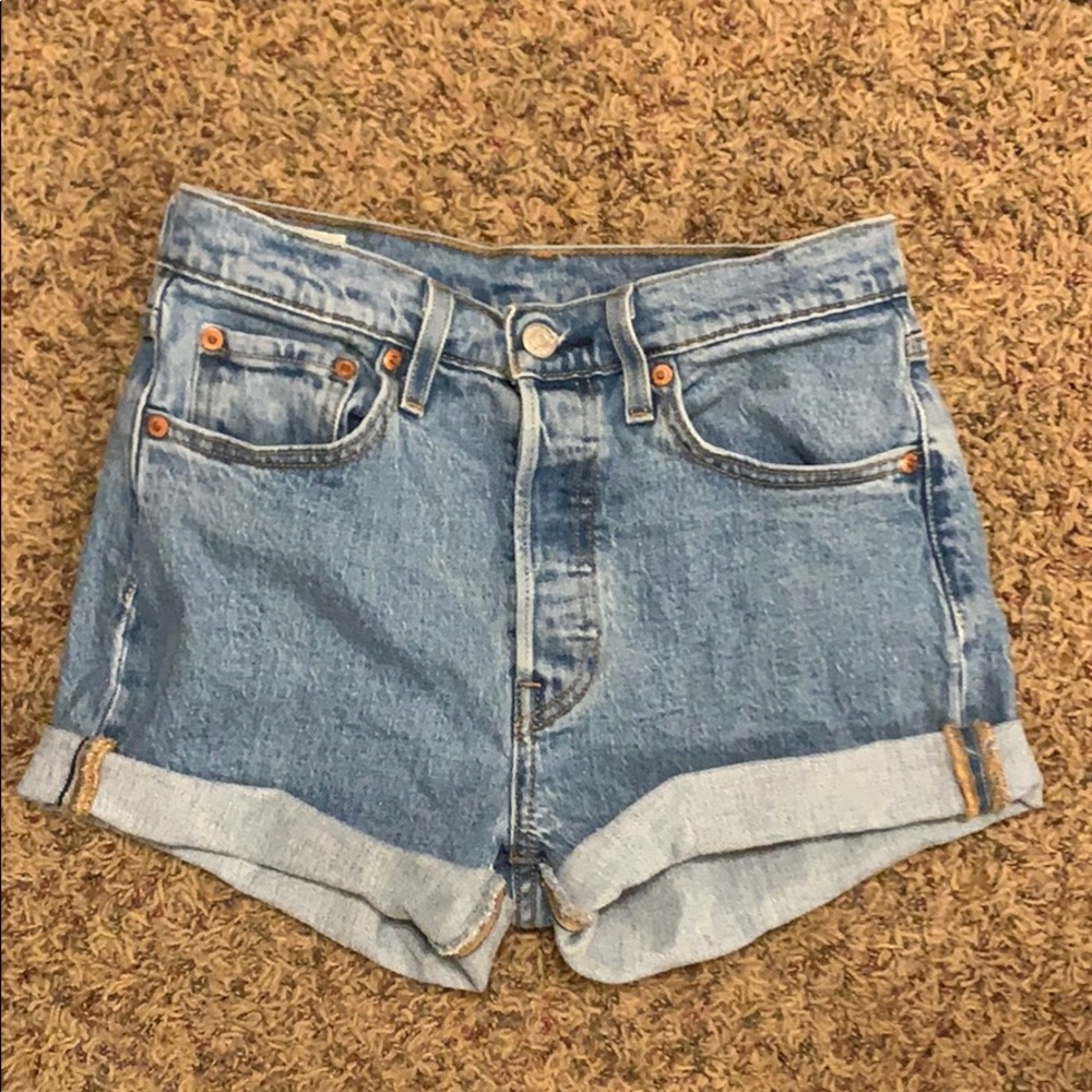 levi’s shorts